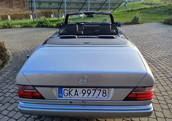 Mercedes-Benz Klasa E cena 79000 przebieg: 231000, rok produkcji 1995 z Kartuzy małe 232